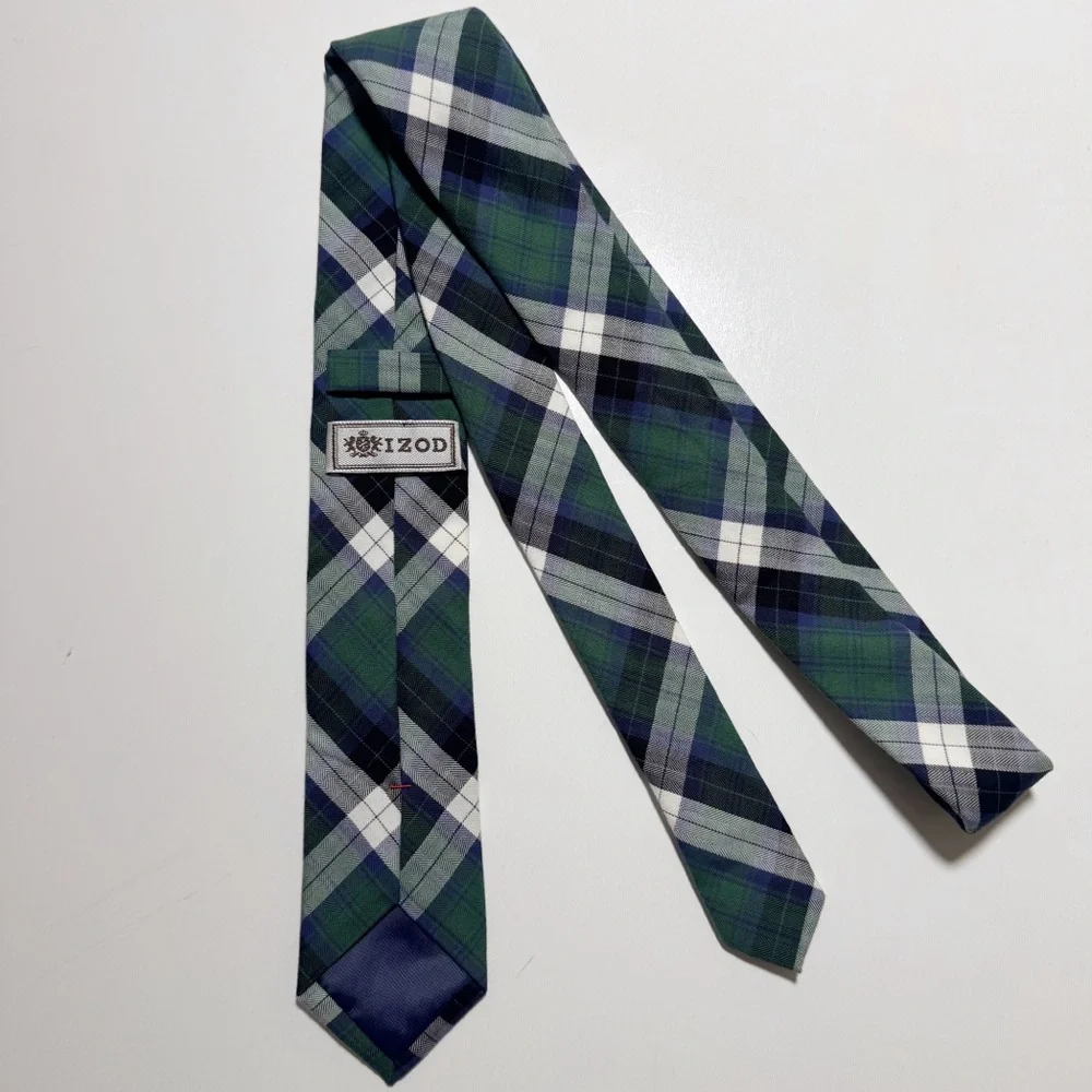 Izod Slim Plaid Cotton Neck Tie